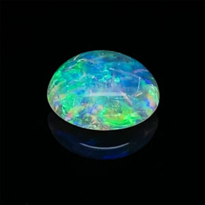 Kristall-Opal Cabochon