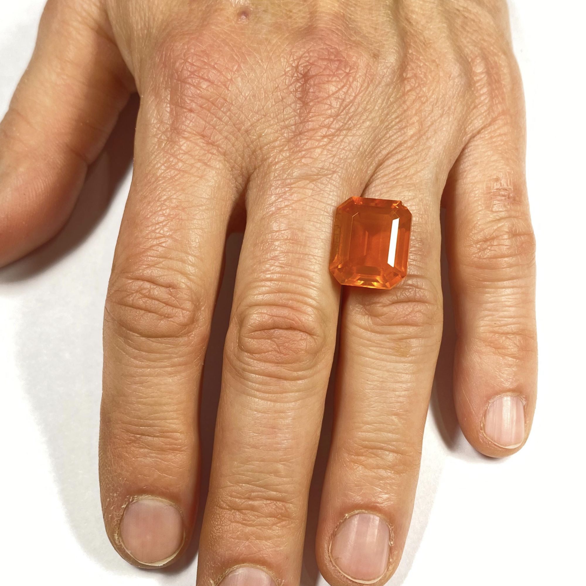 9x5,2mm aus japan facettiert feueropal orange triangel opal  perle gebohrt 